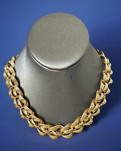 1980 monet chunky gold tone - 1980's,