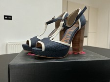 Next Runway Collection Navy