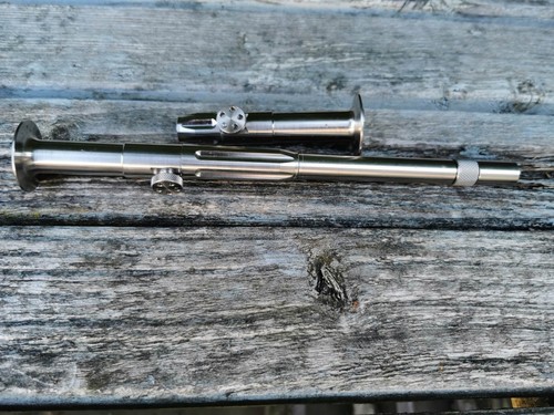 Jag stage stand set