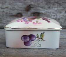 Vintage Gilt Edged Trinket Box Palissy Royal Worcester Spode Collection 5 -5