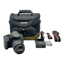 Canon EOS 700D kit with EF-S