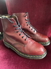 Dr. Martens Cherry Red 1460