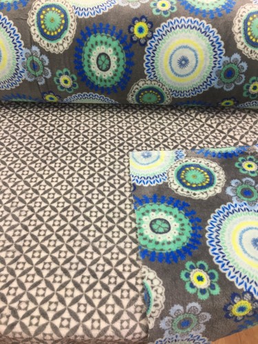 Reversible mandala cuddle - reversible,