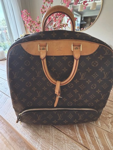 Louis vuitton monogram - louis, soft