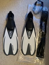 SEAC SUB  SCUBA DIVING FINS SWIMMING SPEED VGC