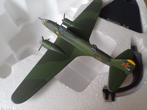Atlas editions 144 diecast - 1:144,