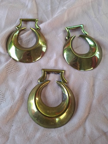 Trio antique horse brasses - antique,