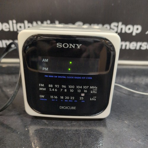 Sony dream machine - dream, icf-c120l