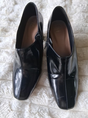 Black patent side zip wide - patent,