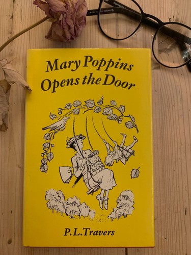 Mary poppins opens - poppins,