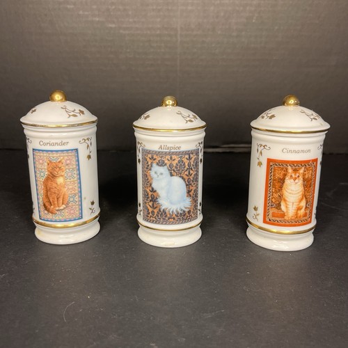 Lenox cats distinction - lenox,