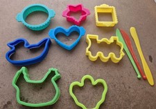 Play doh and random cutters - play-,