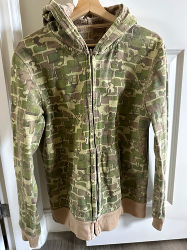 Bathing ape - ape, (bape)