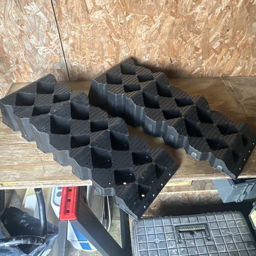 Wheel levelling ramps wedges - wheel, ramps/