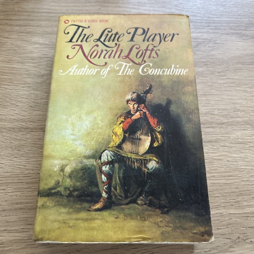 The lute player - lute, norah