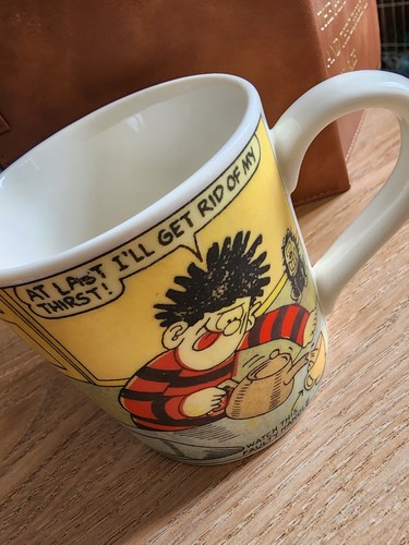 Beano collective mug dennis - mug,