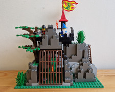LEGO Castle Dark Dragon's Den (6076) - Used - Read Description