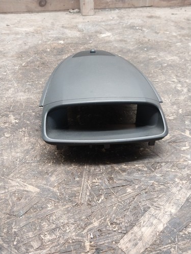 Vauxhall corsa 2013 centre - d,