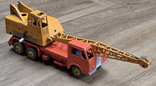 Dinky ton lorry mounted - 20,