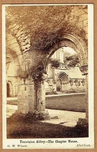 The chapter house fountains - house,,