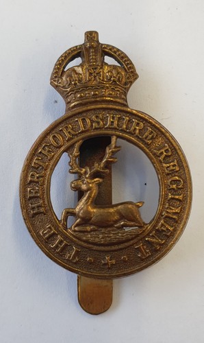 Army cap badge hertfordshire - army,
