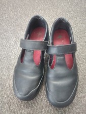 Girls School Leather Shoes Clark's Size 2.5 UK