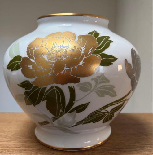 Okura ichimatsu porcelain - ichimatsu, vase