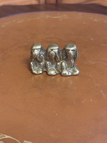 Brass speak evil - no, ornament