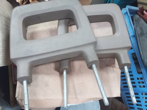 Pair mk2 astra - head, rests