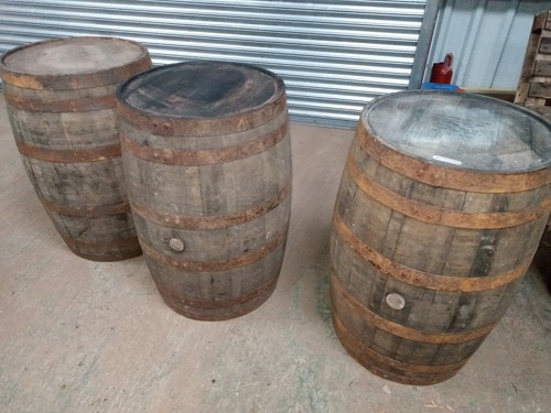 Used emty whisky barrels - emty ,