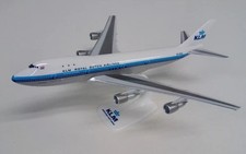 Klm royal dutch airlines - dutch,
