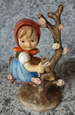 Hummel figurine Hum 141 "Apple