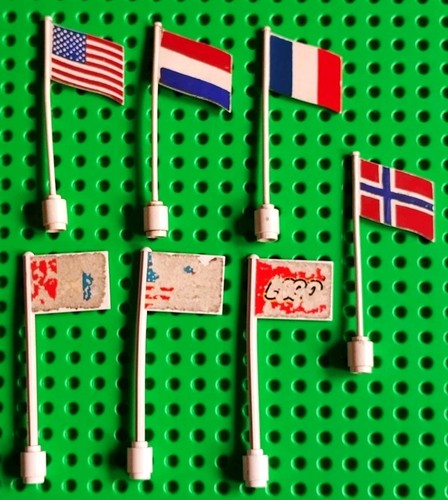 Lego vintage flags pole bundle - lego,