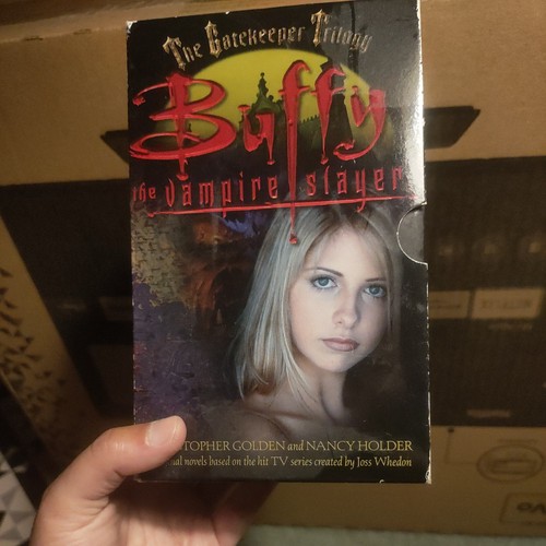 The gatekeeper boxed - boxed, buffy