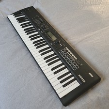 KORG KROSS 2 Synthesizer Workstation Excellent Condition + Extras & FREE POSTAGE
