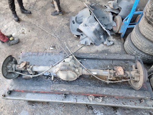 Mercedes sprinter rear axle - mercedes,