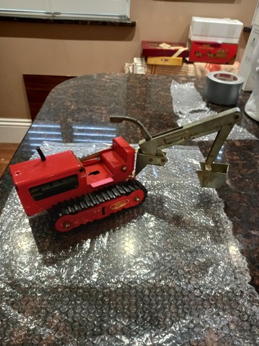 Vintage red metal - red,