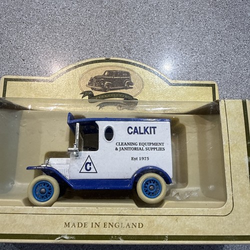 Lledo model ford van - t,