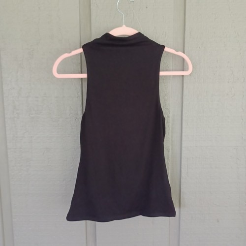 Naked wardrobe sleeveless - naked,