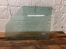 RANGE ROVER CLASSIC TD5 NEARSIDE FRONT DOOR GLASS QUARTER WINDOW 3R-00003
