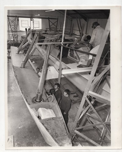 Trimaran construction sailing - trimaran,
