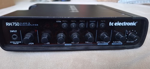 Electronics rh750 class d - rh750,