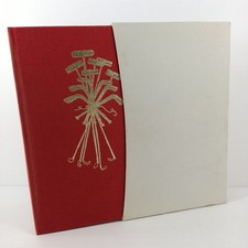 Evelyn Waugh Scoop Folio