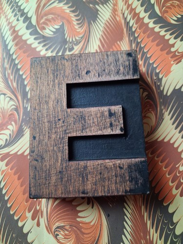 Large wooden letterpress - large,