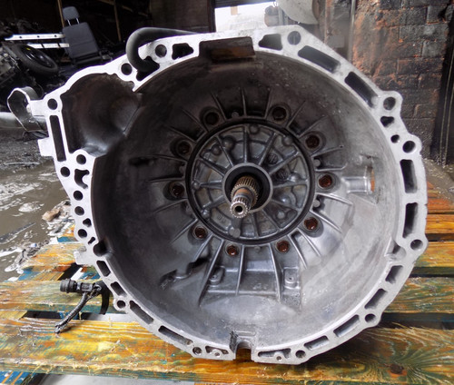 Genuine mazda bongo 2wd 5 - 2wd, v6