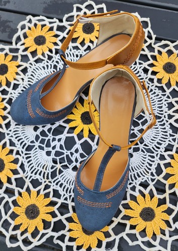 Blue tan strap block heel - tan,