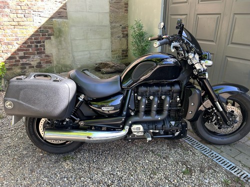 Triumph rocket luggage - triumph,