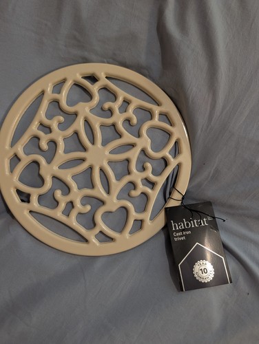 Habitat cast iron trivet - (579),
