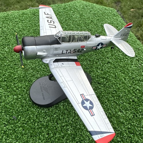 Hobbymaster harvard texan - hobbymaster, t-6