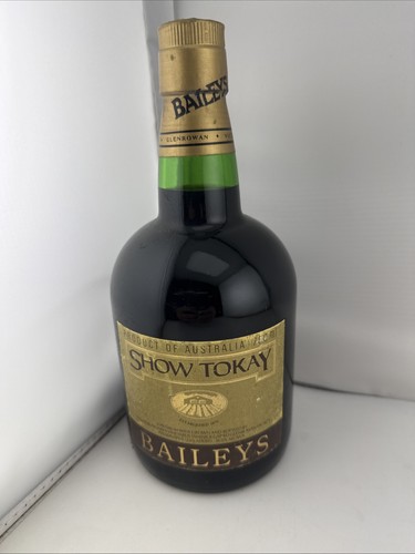 Old bottle show tokay - of,